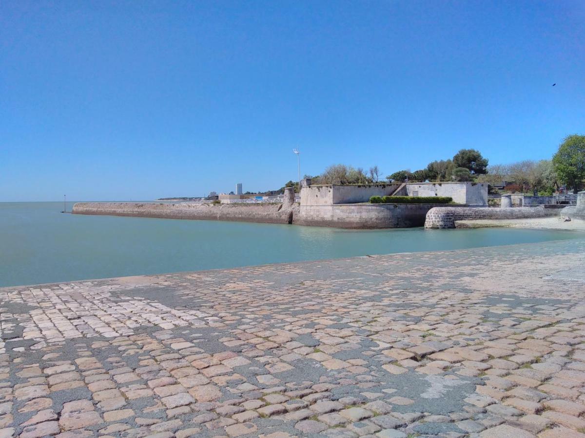 Sur Le Vieux Port, Centre De La Rochelle Apartment La Rochelle  Bagian luar foto